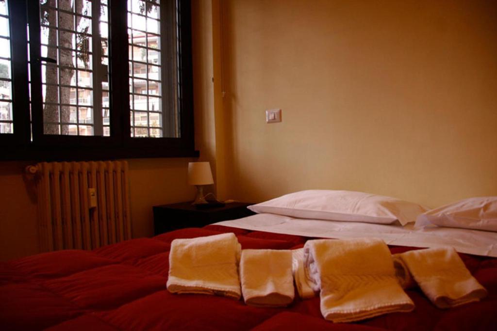 Marco E Laura Al Vaticano Bed & Breakfast 3*