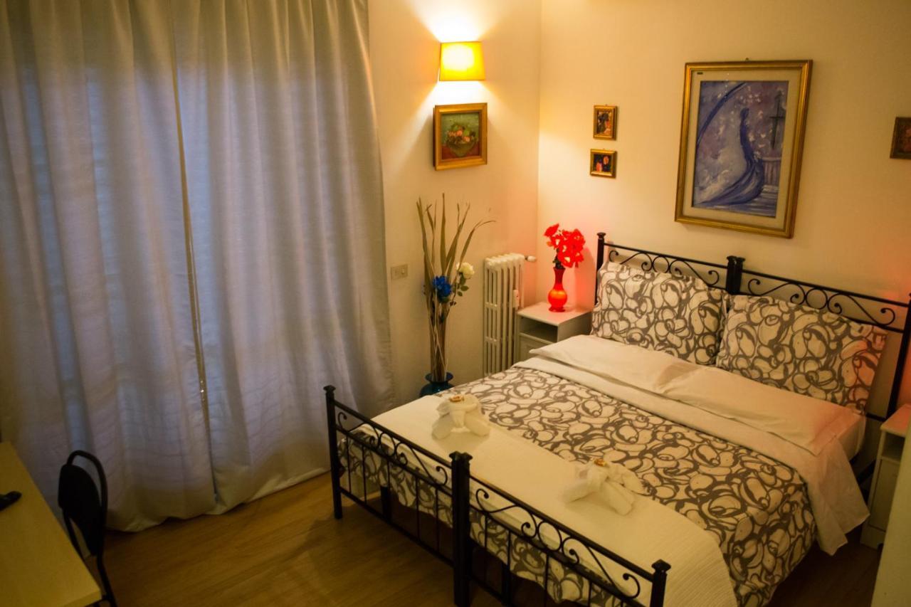 Marco E Laura Al Vaticano Bed & Breakfast Roma